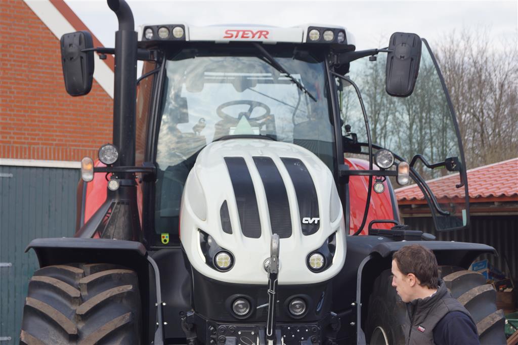 Steyr Testdrive Met De Nieuwe Steyr Terrus Cvt Ecotech