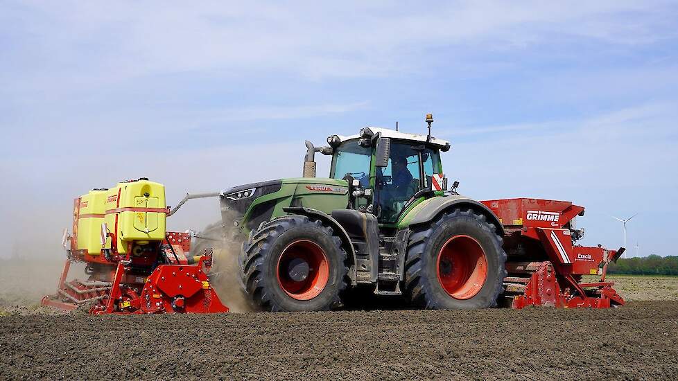 Grimme Fendt 942 Vario Met Grimme Exacta GL 420 Pootmachine