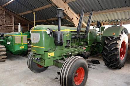 Deze Deutz A110 is een Argentijnse trekker. Hij werd gebouwd in de Deutz-fabriek in Buenos Aires.