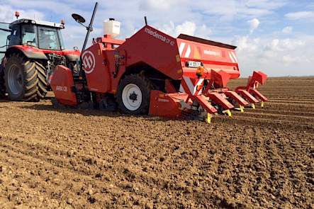 Miedema Varix 3000 met CP 42 met MF in Frankrijk