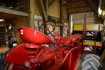 Deze Farmall C was de eerste oldtimer die Schoorl kocht.