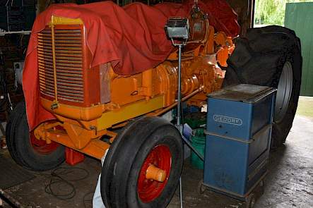 Nog niet helemaal klaar is deze Minneapolis Moline op lpg.