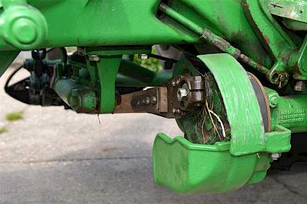 Deutz trekkers zoals deze D25 hadden een aparte aftakas voor de maaibalk.