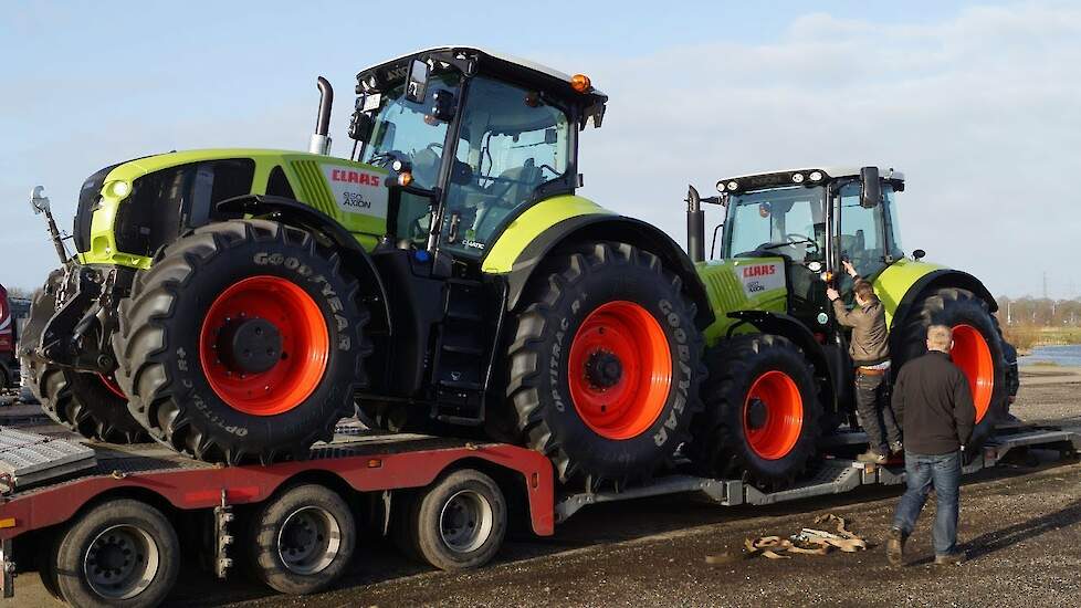 Claas Axion 950 gearriveerd TT Hall Assen - Trekkerweb.nl