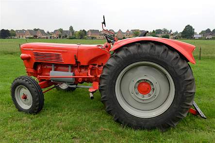 De G&uuml;ldner G60 liep Jan Huls bij toeval tegen het lijf toen hij bij een boer in Friesland op bezoek was om een toerenteller voor zijn G50 te kopen.