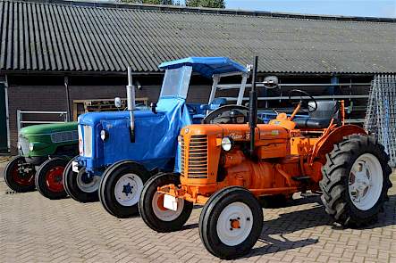 Als Lekkerkerker moet kiezen is de Zetor zijn lievelingstrekker. 'Die is bovendien net zo oud als ik zelf, van 1948'.