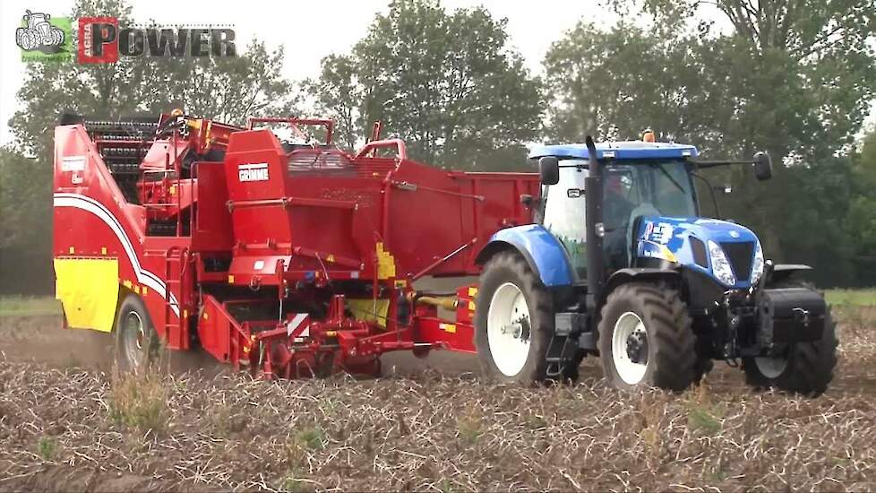 New Holland getrokken Grimme SE 150 60 - Aardappeldag Vredepeel 2011