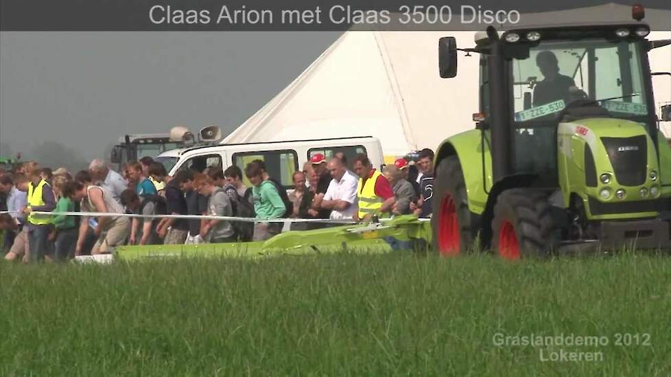 Claas Arion 640 met Claas 3500 Disco