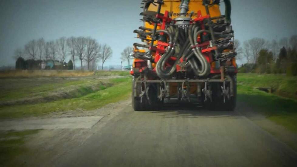 Veenhuis Tridem Fendt 936 on the road Trekkerweb