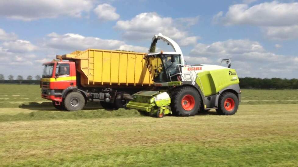 Claas Jaguar 940 van loonbedrijf Kuenen Overloon Trekkerweb