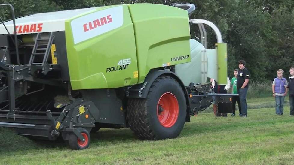 Claas Roland 455 Ronde balenpers Trekkerweb