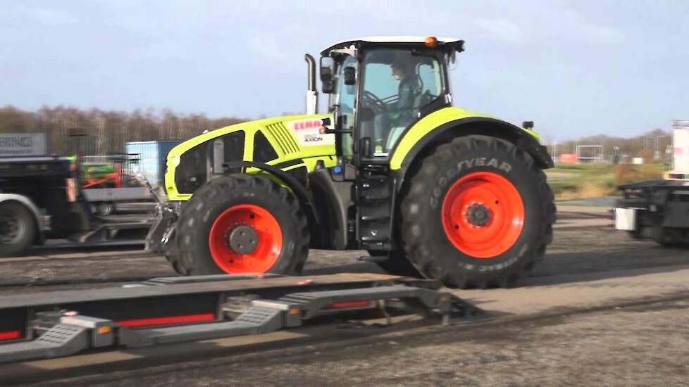 CLAAS AXION 920, Primeur in Nederland Trekkerweb