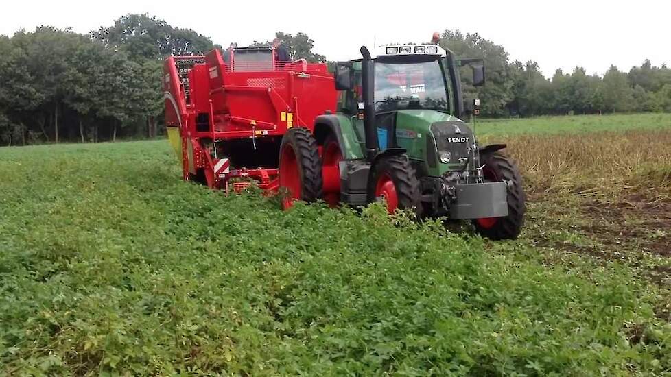 Grimme SE 260 rooimachines afleveren Otto Barkhuis Mechanisatie Trekkerweb