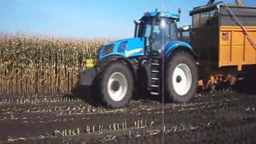 New Holland T8.390 van  Loonbedrijf Tuin uit Balkbrug Trekkerweb