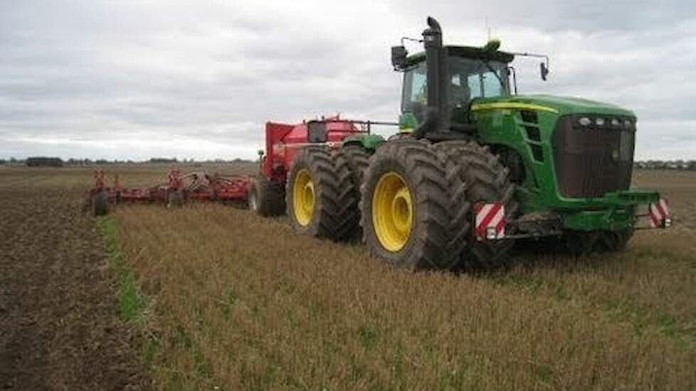 John Deere 9630 met Horsch Airseeder CO 12 - Trekkerweb.nl