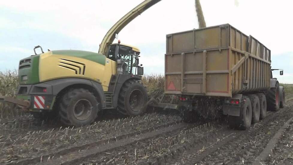 Nieuwe Krone BiG X 480 / 580 in Nederland bij loonbedrijf van Eijck Trekkerweb agritechnica primeur