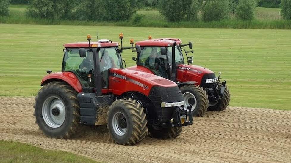 Primeur Case-IH Magnum 370 CVX maximaal 310 kW/419 pk traploos Trekkerweb