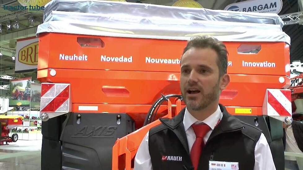 De Rauch kunstmeststrooier met radar TT Rauch Agritechnica Trekkerweb