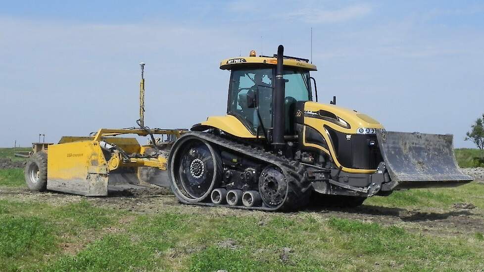 Challenger MT765C afgeleverd bij Klaas Fekkes in Friesland Trekkerweb