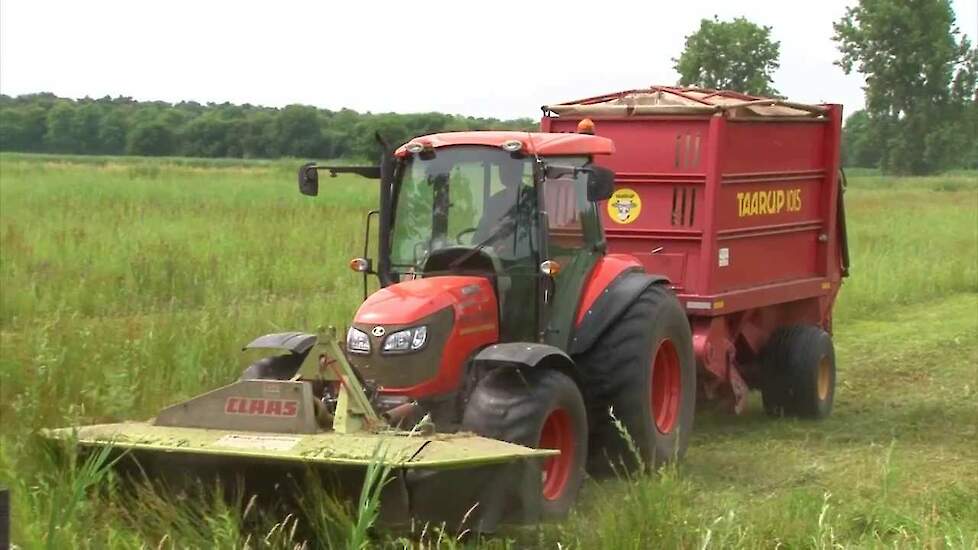 Natuurbeheer met Kubota M7040  Trekkerweb