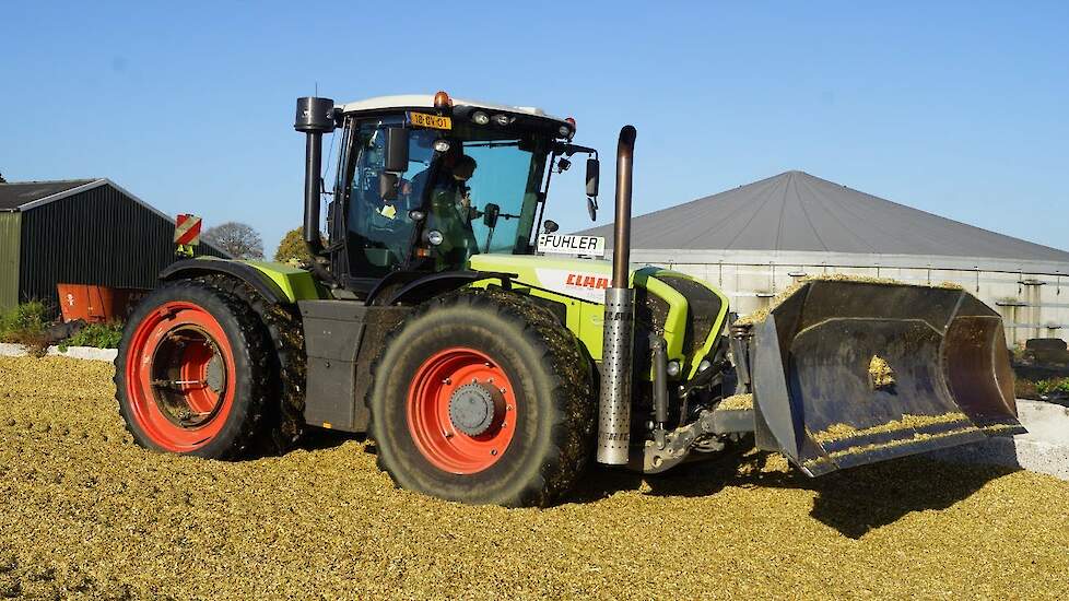 Claas Xerion 3800 Trac VC loonbedrijf Fuhler Trekkerweb