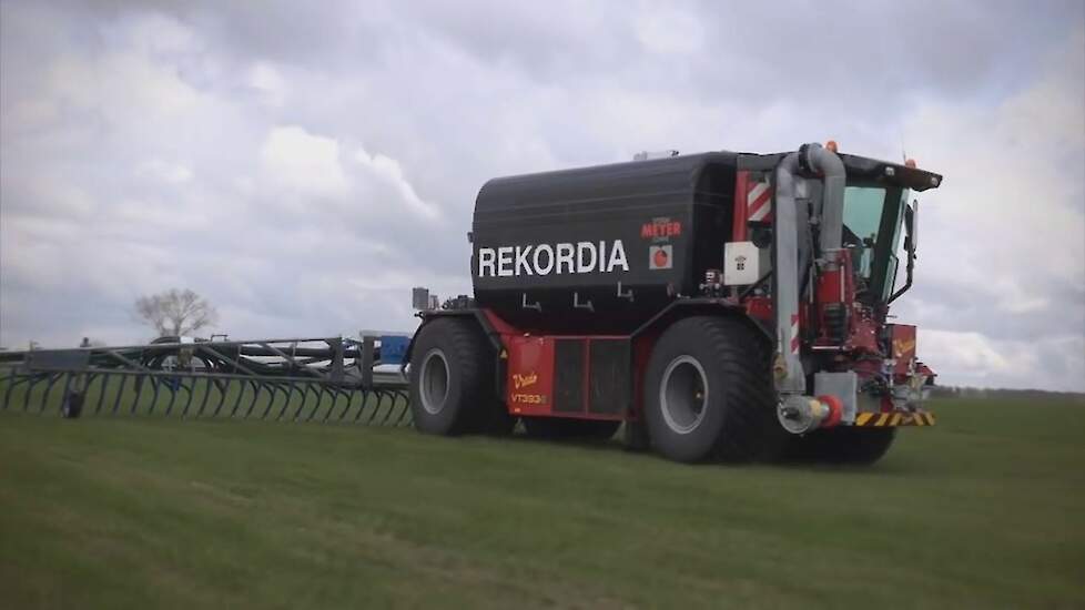 Omgebouwde Vredo 3936 door Firma Meyer-Lohne  Trekkerweb