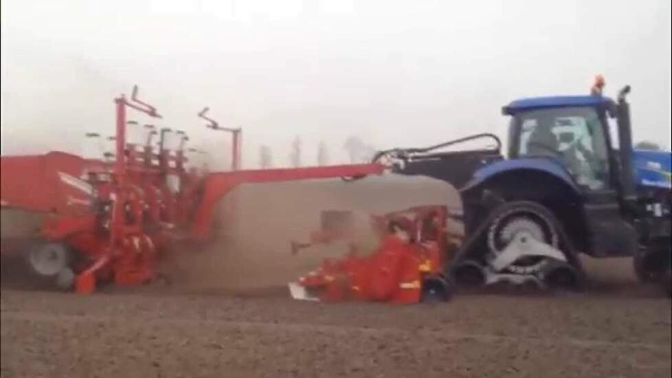 Grimme GL 860 Compacta New Holland TG Tidue rupsen Trekkerweb