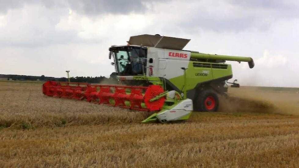 Claas Lexion 780 Terratrac Trekkerweb grootste combine ter wereld