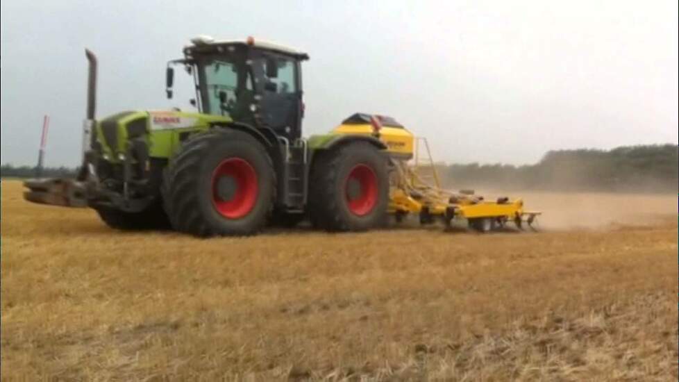 LMB Geertsema, Claydon Hybrid 6 meter aan het werk met Claas Xerion 3800 Trekkerweb