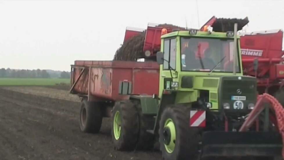 Doornbos Loonwerk in het aardappelen transport - Trekkerweb.nl