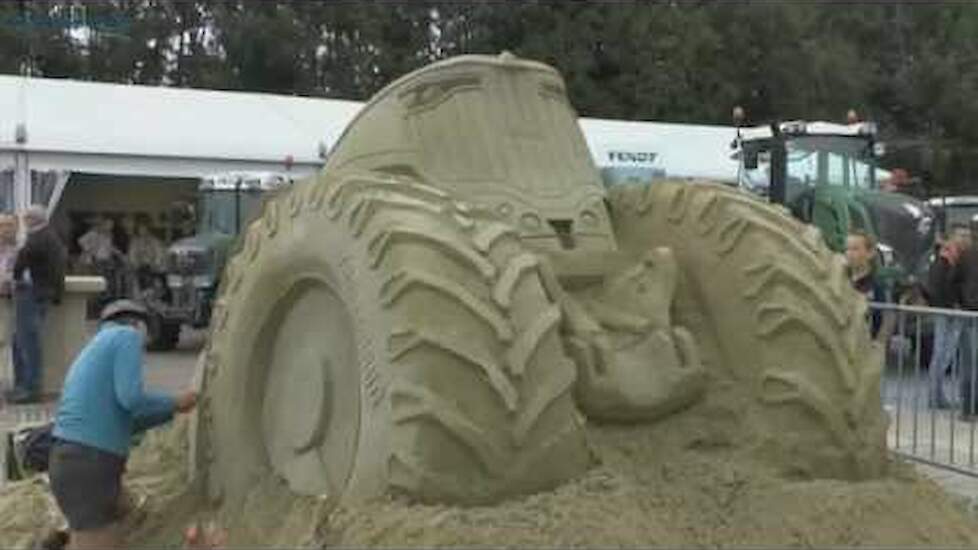 Fendt Vario 1050 in zand en in het echt Trekkerweb