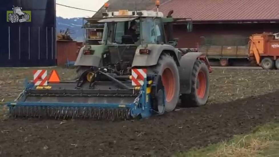 Grondbewerken in Zwitserland en Oostenrijk met Imants Trekkerweb