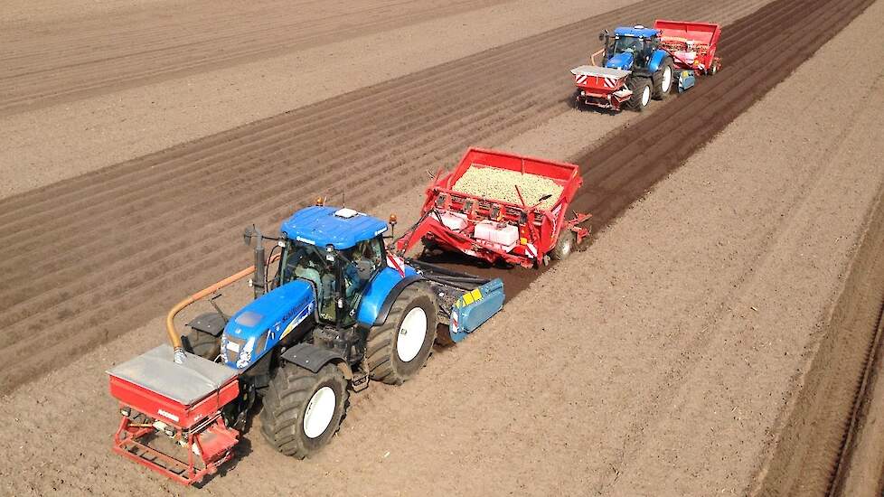 Imants 48SX spitmachines in combinatie met direct aardappelpoten Trekkerweb