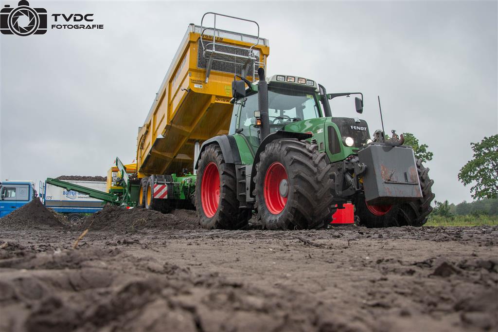 Grimme › Grimme Varitron 470 Aan Het Rooien In De Regen | Trekkerweb.nl ...