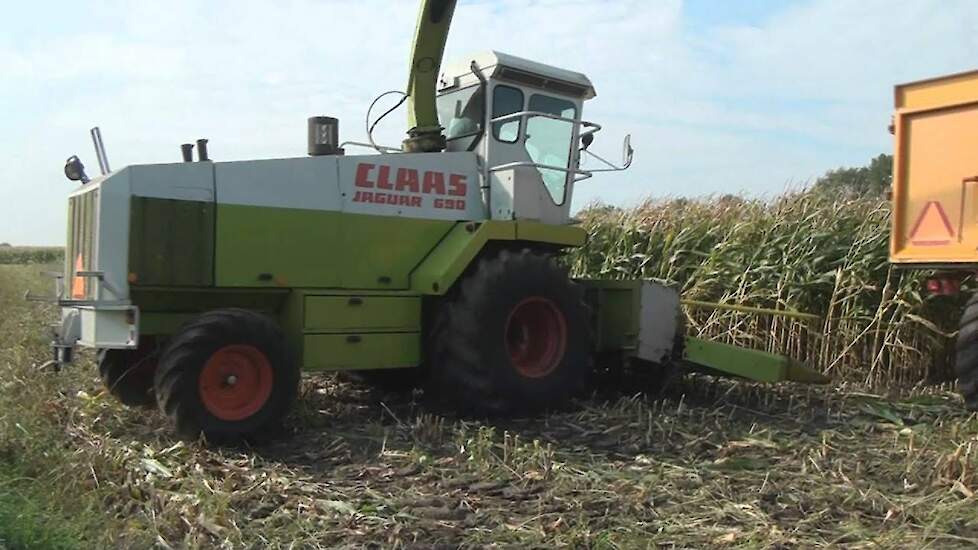 Claas Jaguar 690 in de mais Trekkerweb