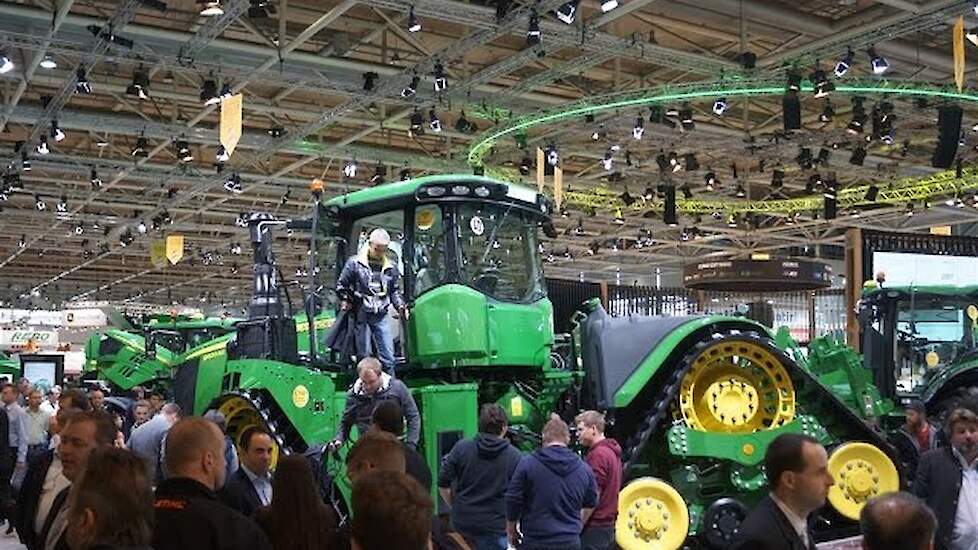 Hannover #Agritechnica Live Blog  Trekkerweb