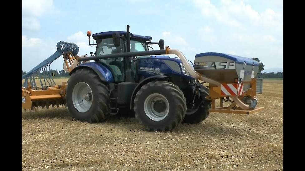 De nieuwe New Holland T7 in actie op de Bellotta Farm in Italy Trekkerweb