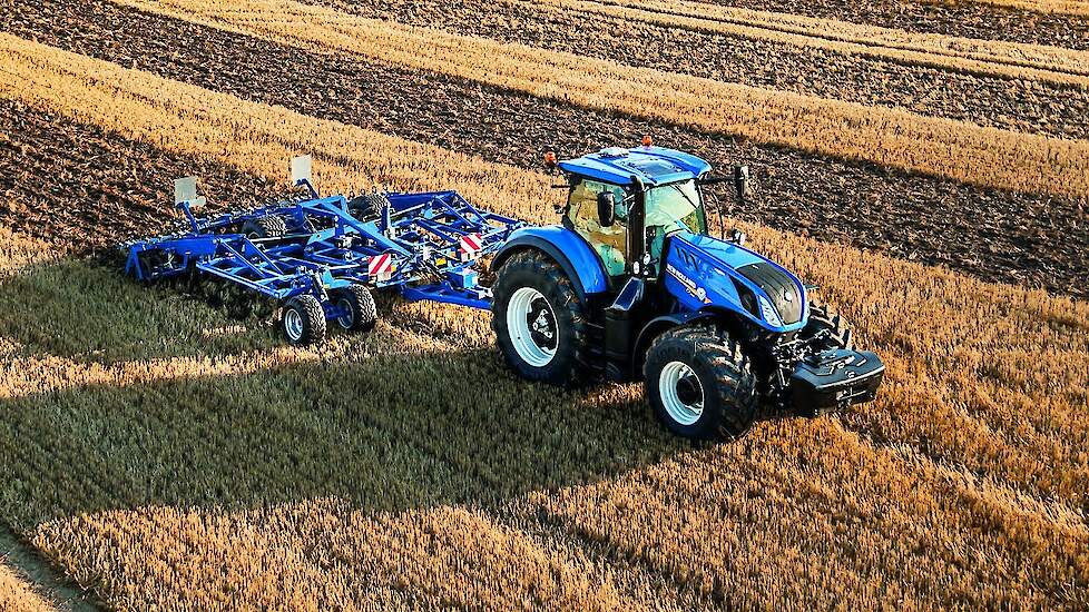 New !  New Holland T7 Heavy Duty! Trekkerweb