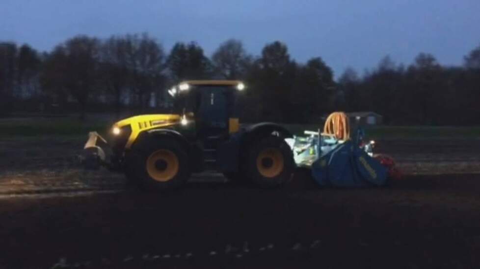 Spitten met Imants en JCB 4000 serie Trekkerweb