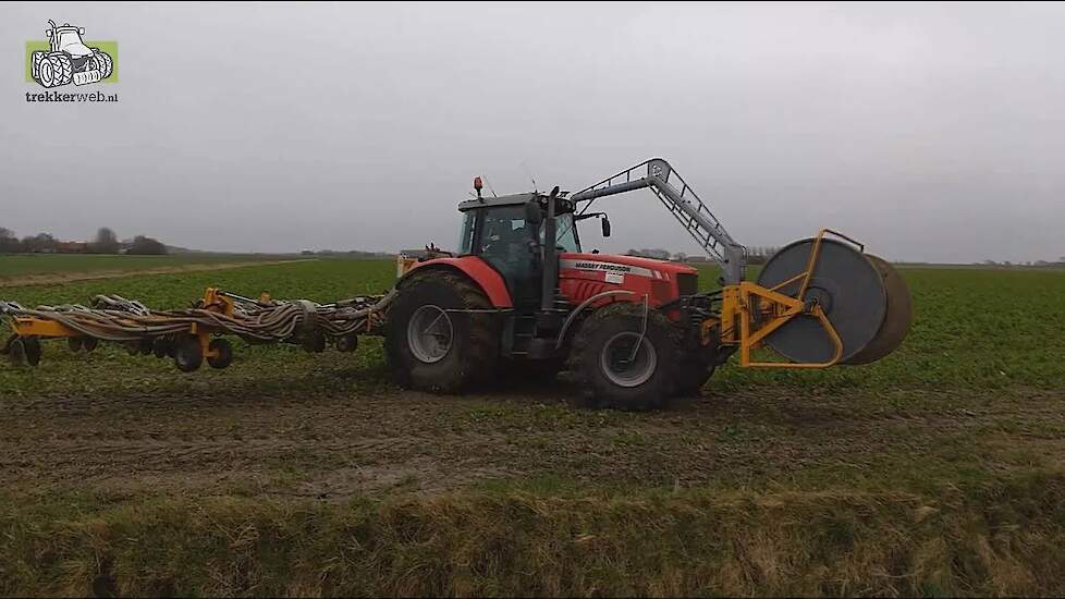 Sleepslangen akkerbouw en Loonbedrijf Gebr van Bergeijk uit Zuidland