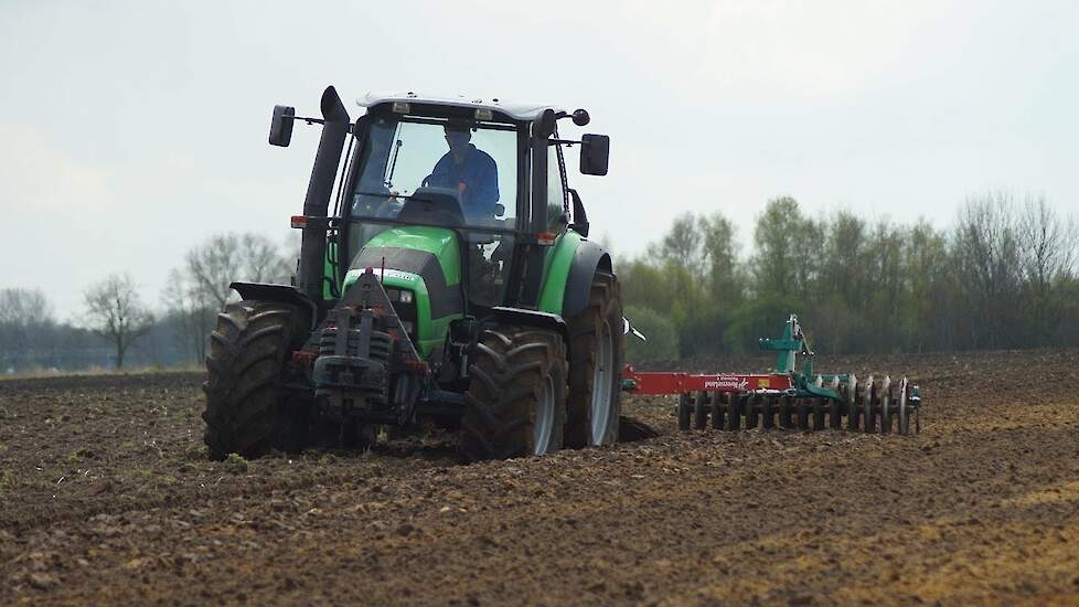 Deutz-Fahr-AgroTron M600 Kverneland Trekkerweb