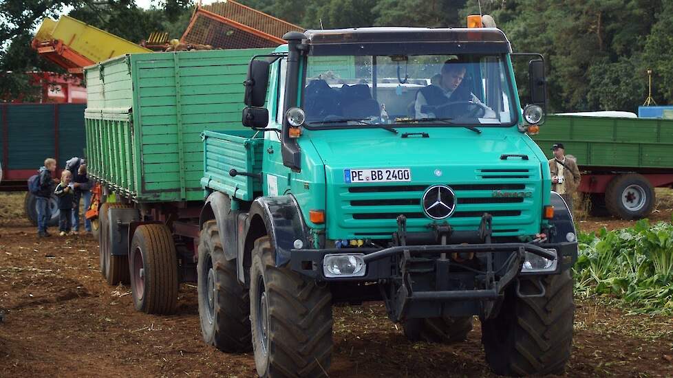 MB Trac en Unimog treffen Nordhorn - Trekkerweb.nl