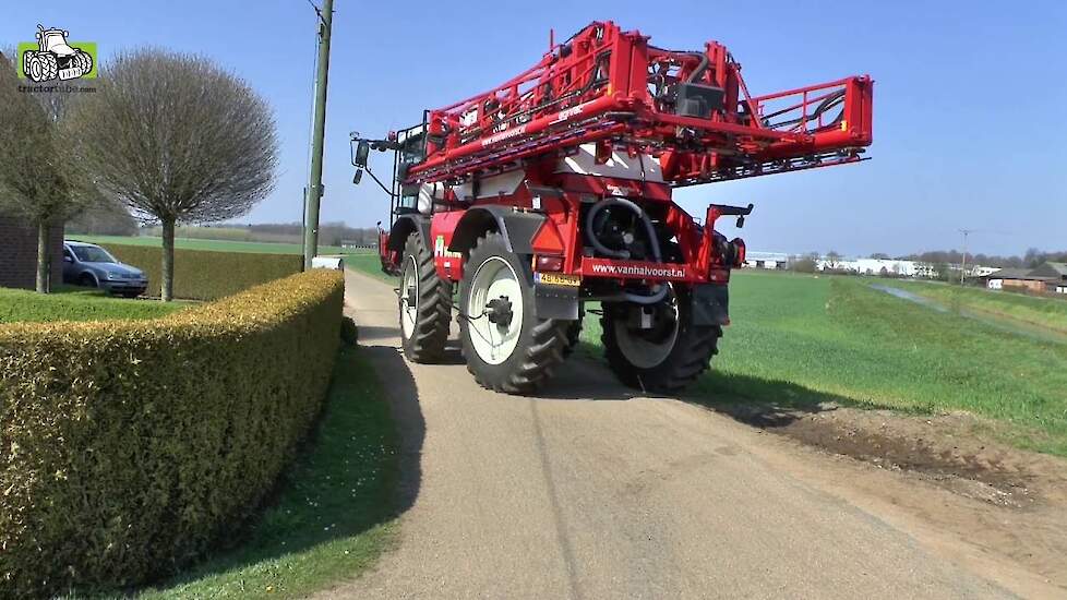 Agrifac Condor met Greenflowplus een bespuiting aan het uitvoeren Trekkerweb