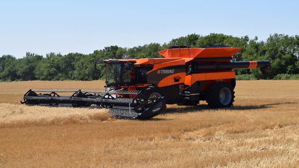 New Tribine Combine The Future of Harvesting is Now Trekkerweb