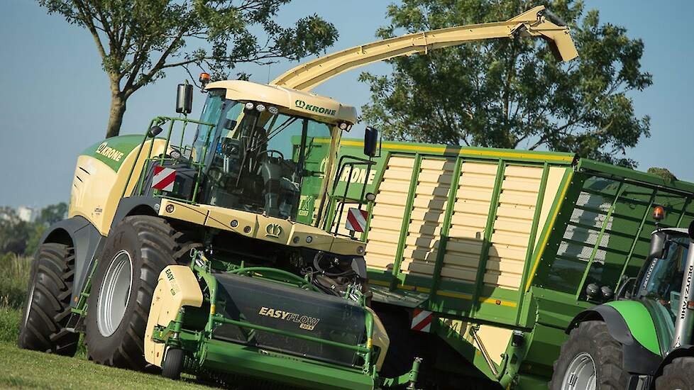 Geslaagde eerst Krone demo avond in Barneveld Trekkerweb