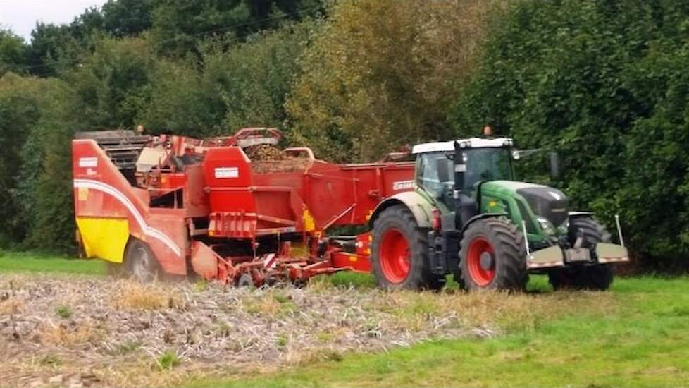 Fendt 939 S4 Vario Grip Grimme SE 150-60 met 700kg Agribumper Trekkerweb