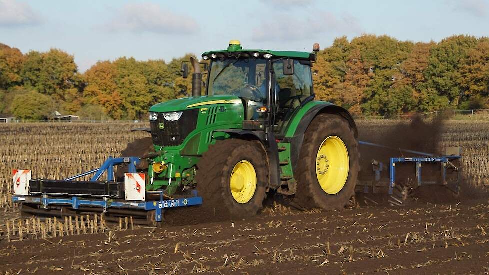 Part 2 High speed Farming John Deere 6190R en Hektor Gigant Trekkerweb