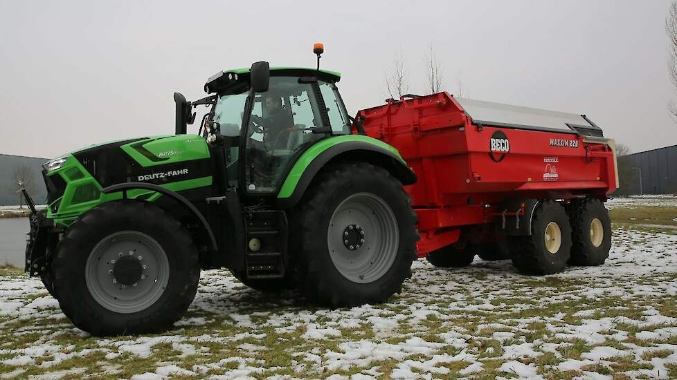 Preview DEUTZ-FAHR 6215 RCshift Trekkerwebtest Trekkerweb