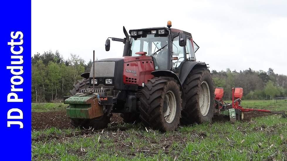 Valtra Valmet  8350/Gaspardo/Mais zaaien/Maize seeding/Mais säen/Kroes/Uddel