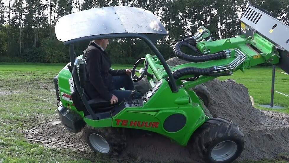 De Avant minishovel op de GTH Groen Techniek Holland 2017 Trekkerweb